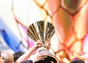 开云棋牌游戏-EDG横扫KT，ShowMaker关键团战开团秒人强强对话四强赛，点燃全场激情的简单介绍