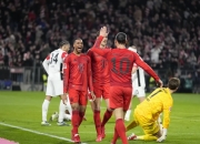 棋牌游戏-包含拜仁慕尼黑客场丢分，德甲夺冠难以成行的词条