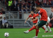 开云棋牌APP-英格兰队狂胜德国，引发热议！