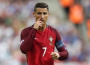 开云棋牌官网-东决关键战之夜，厄德高扛起全队，孤星闪耀，逆风而行