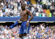 游戏试玩模拟器-那不勒斯新王登基夜，克瓦拉茨赫利亚在安菲尔德压力下的封神之战