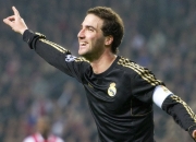 开云棋牌平台-双线压制，葡萄牙式进攻哲学与皮克的终结艺术