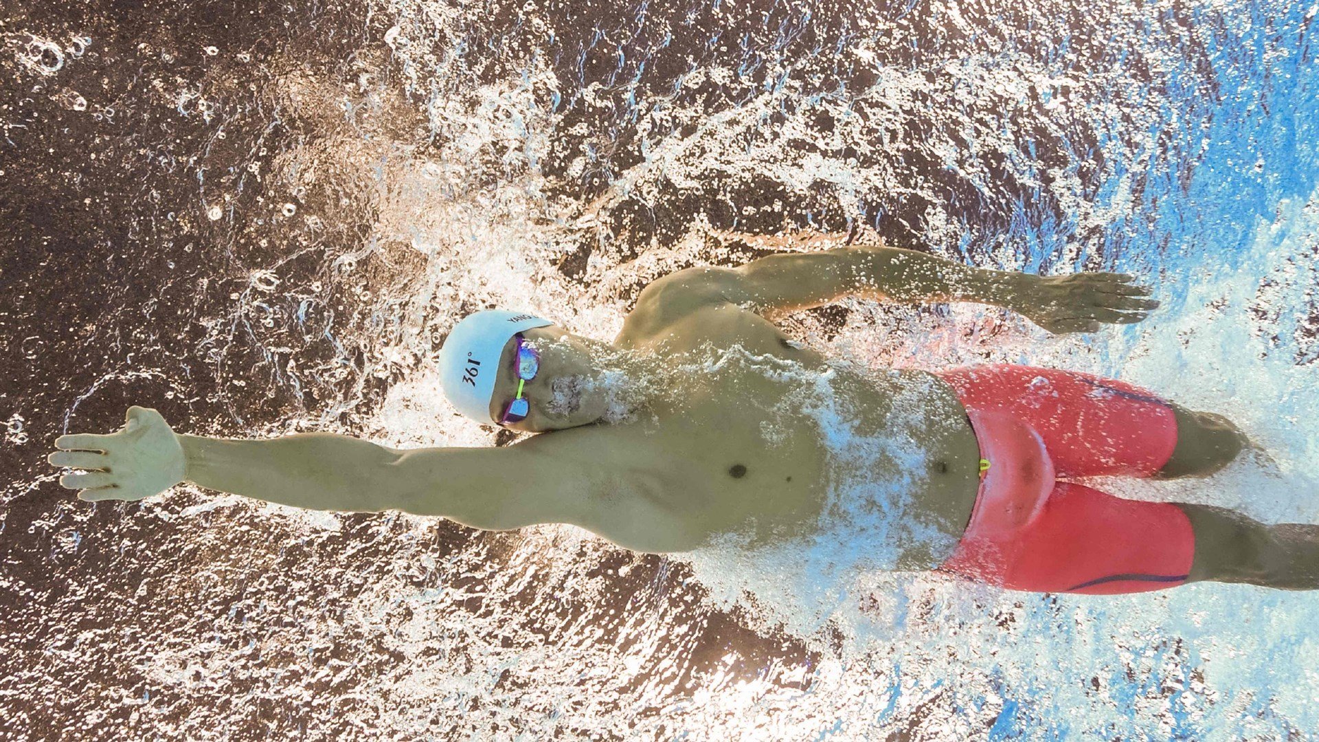 鏖战曼谷,郑思维点燃赛场,泰国队与德国队的史诗对决